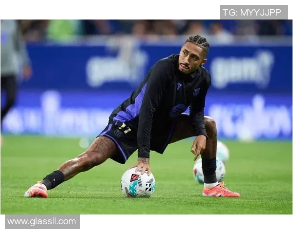 弗里克力挺拉菲尼亚：“没能当选 FIFA 十一人阵型真是个笑话”